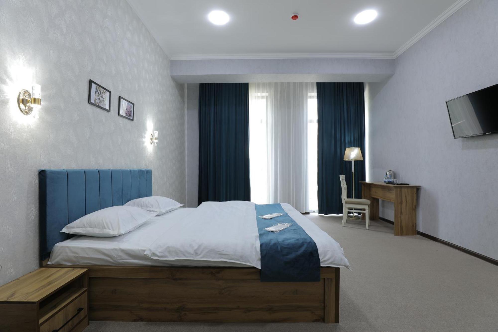 Resident Hotel Tashkent Exterior foto