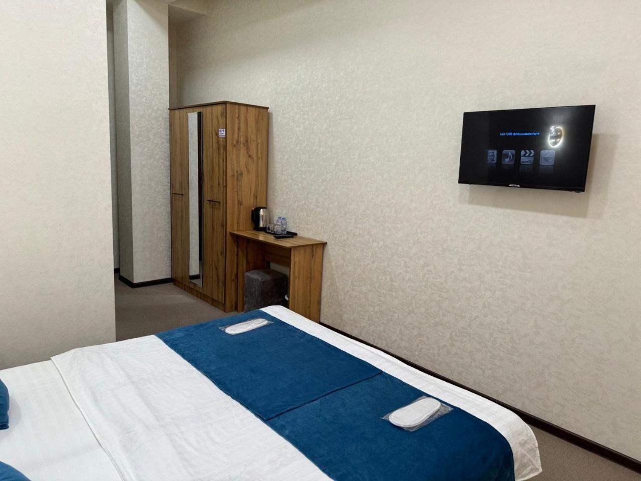 Resident Hotel Tashkent Exterior foto