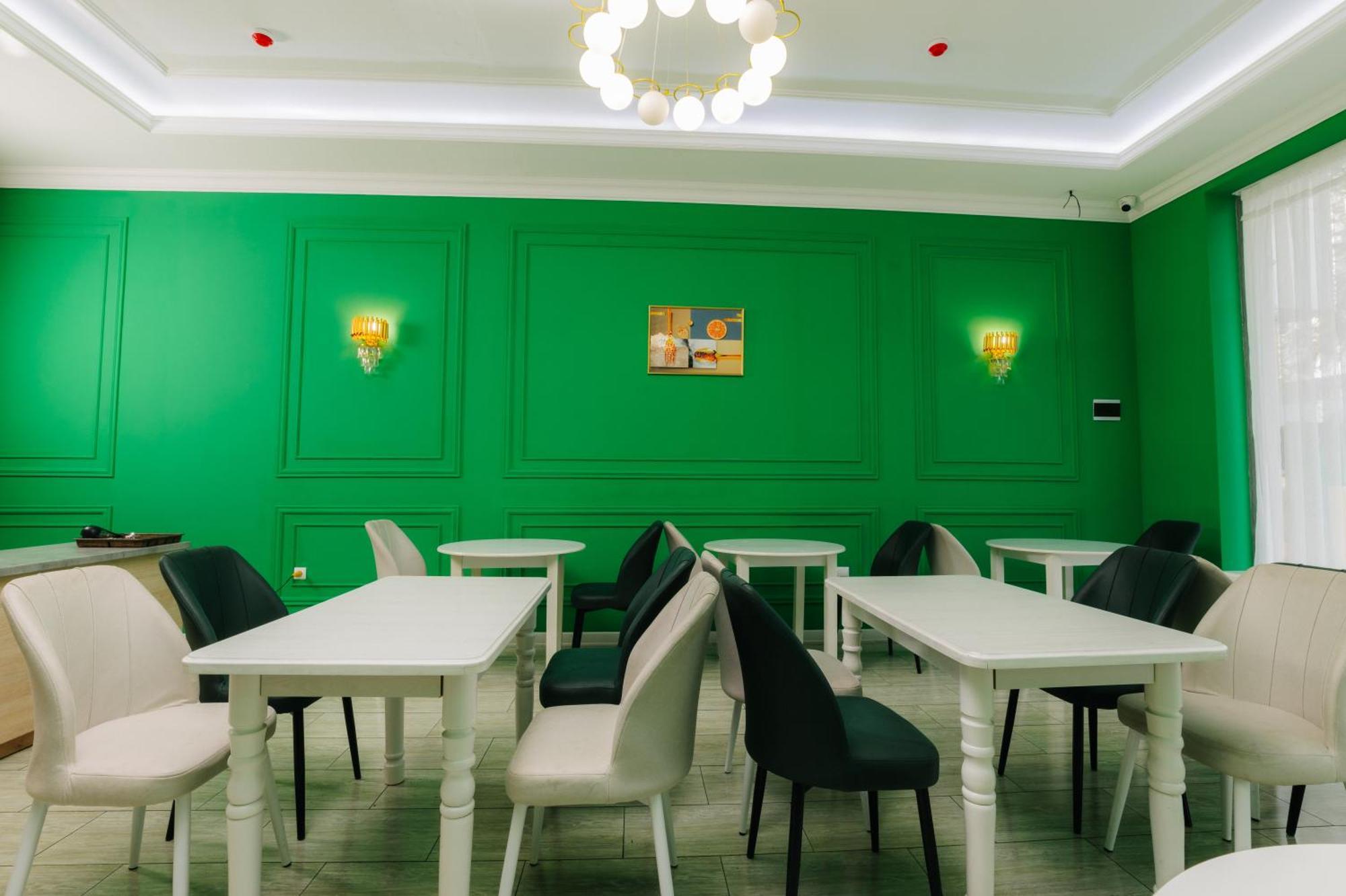 Resident Hotel Tashkent Exterior foto